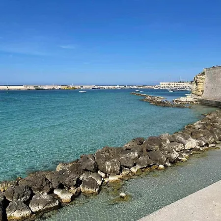 Lo Spioncino Lägenhet Otranto