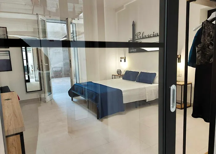 Lo Spioncino Apartment *